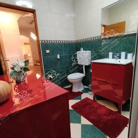 Semesterbostad Luxury 21 *