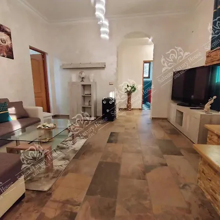 Luxury 21 Prázdninový dům Parabita