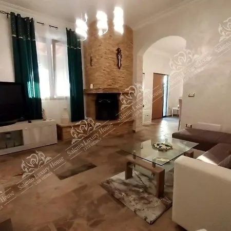 Luxury 21 * Parabita